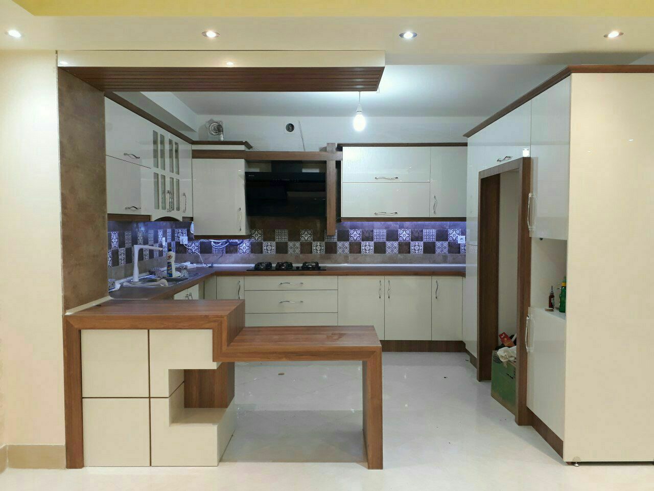کابینت آشپزخانه