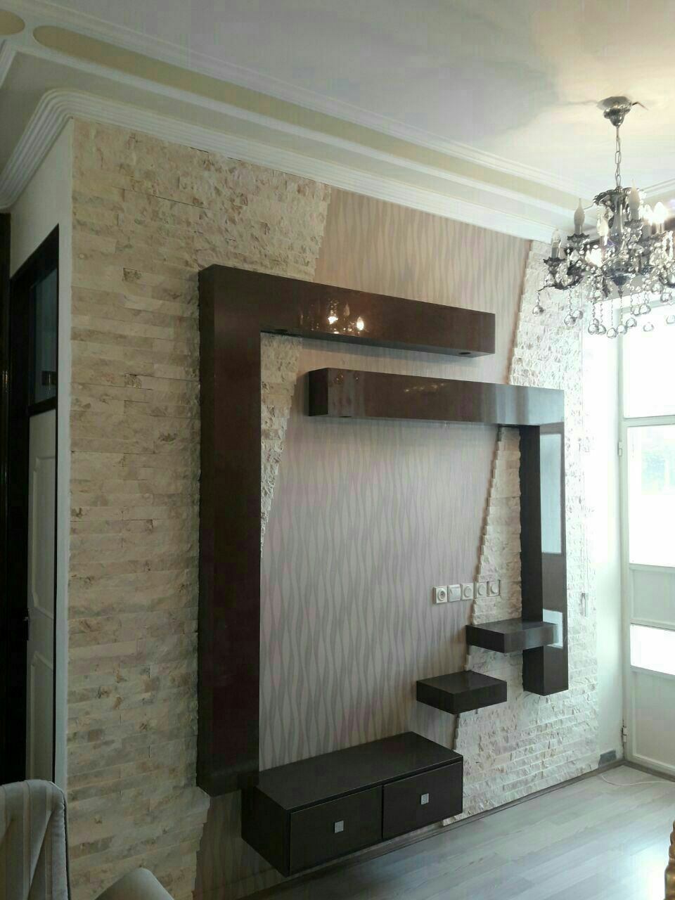 میز تلویزیون دیواری چوبی